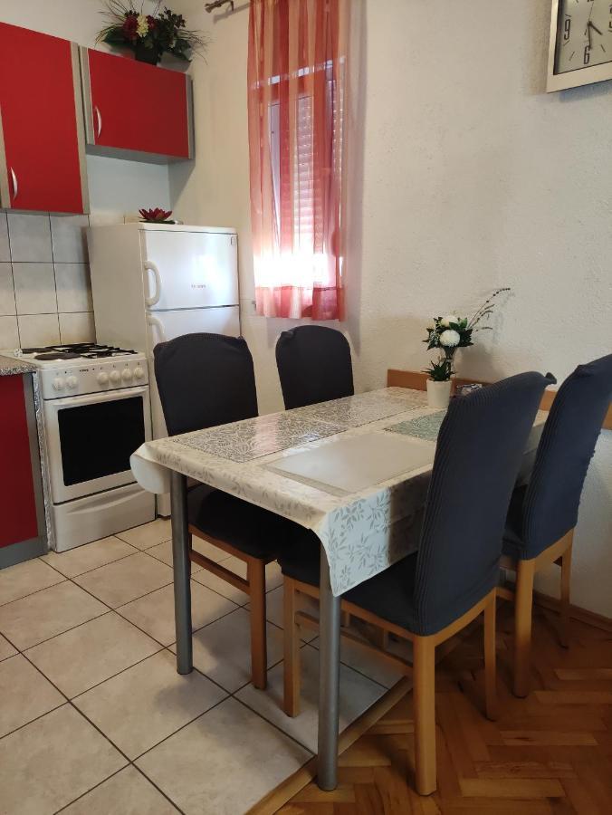 Apartmani Mara Rogoznica Rogoznica  Exterior foto